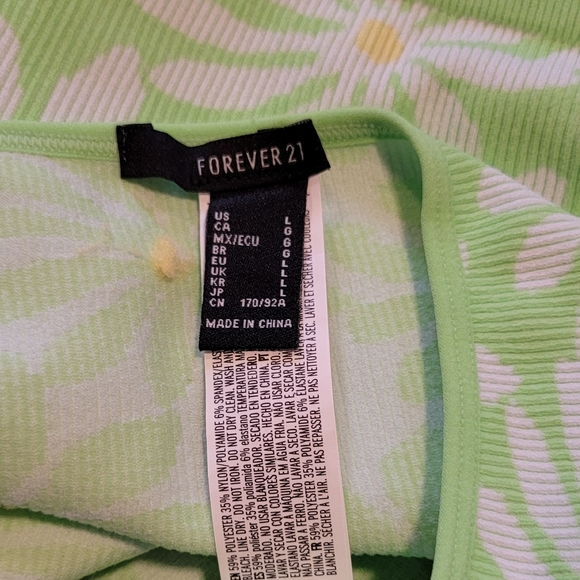 Lime floral halter top - Picture 3 of 5